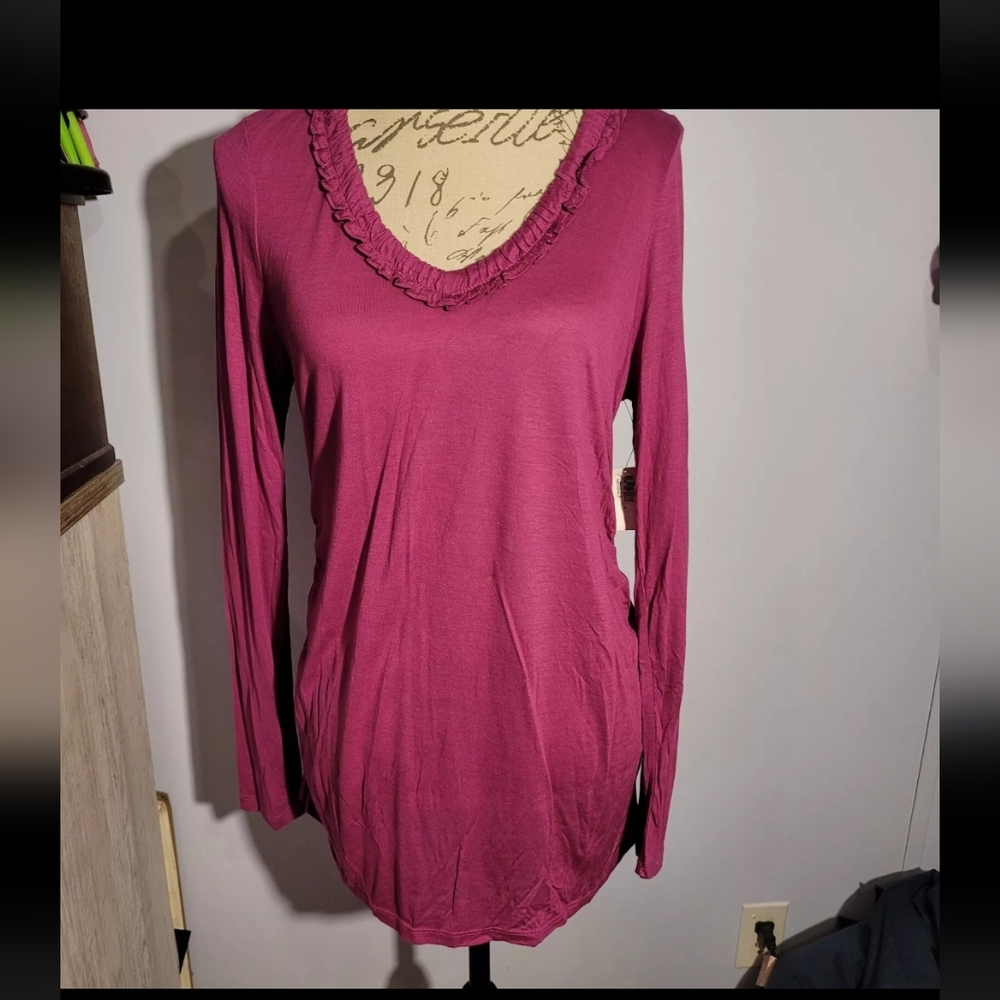 Barbie the Movie hot pink top for pregnant Midge Size L Old Navy maternity